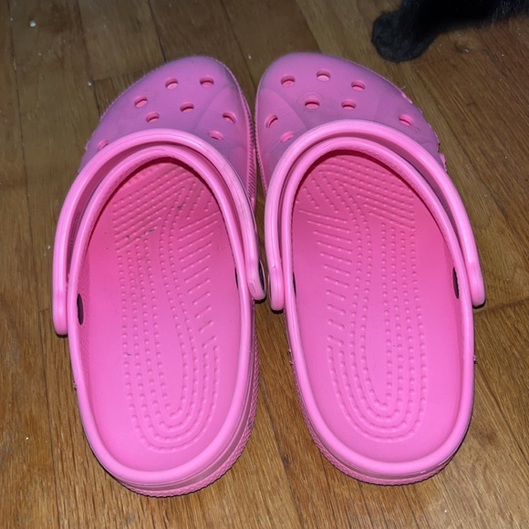 Pink Women’s Crocs, size 10 - Picture 3 of 3